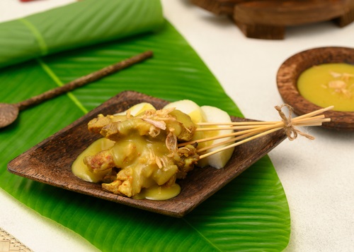 Daftar Makanan Khas Padang - WonderVerse Indonesia