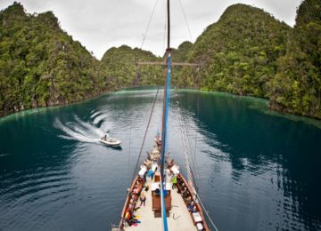 Akses Menuju Raja Ampat - WonderVerse Indonesia