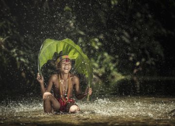 Mengenal Suku Asli Kepulauan Mentawai - WonderVerse Indonesia