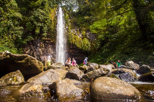 Keunikan Air Terjun Lembah Anai - WonderVerse Indonesia