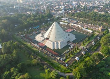  Contoh Monumen di Indonesia - WonderVerse Indonesia