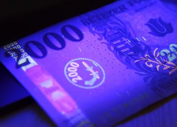 Manfaat Teknologi Hologram - WonderVerse Indonesia