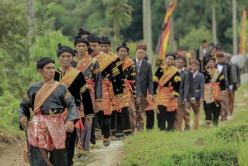 Pakaian Adat Suku Minang untuk Laki-laki - WonderVerse Indonesia