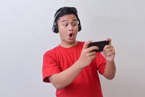 Korelasi Game P2E dan NFT Crypto - WonderVerse Indonesia
