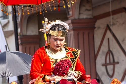 Ragam Baju Adat Nias dan Fungsinya - WonderVerse Indonesia