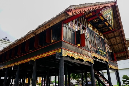 Nama Rumah Adat Aceh - WonderVerse Indonesia