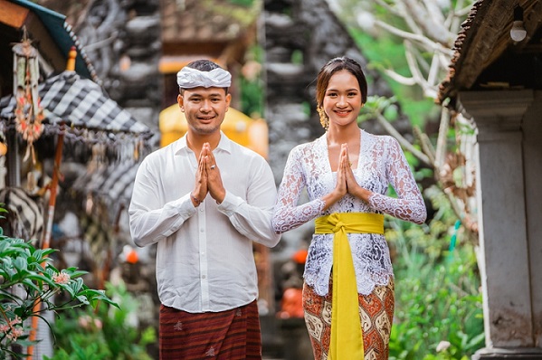 Baju Adat Bali, Elemen Penting Pulau Dewata yang Mempesona