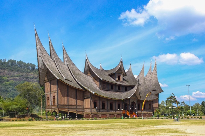 10 Tempat Wisata Padang Hits dengan Panorama Menakjubkan