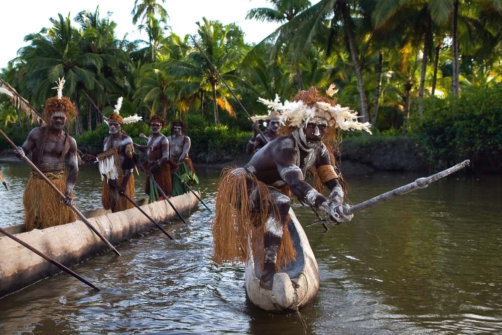 6 Pakaian Adat Papua yang Sederhana Tapi Penuh Makna
